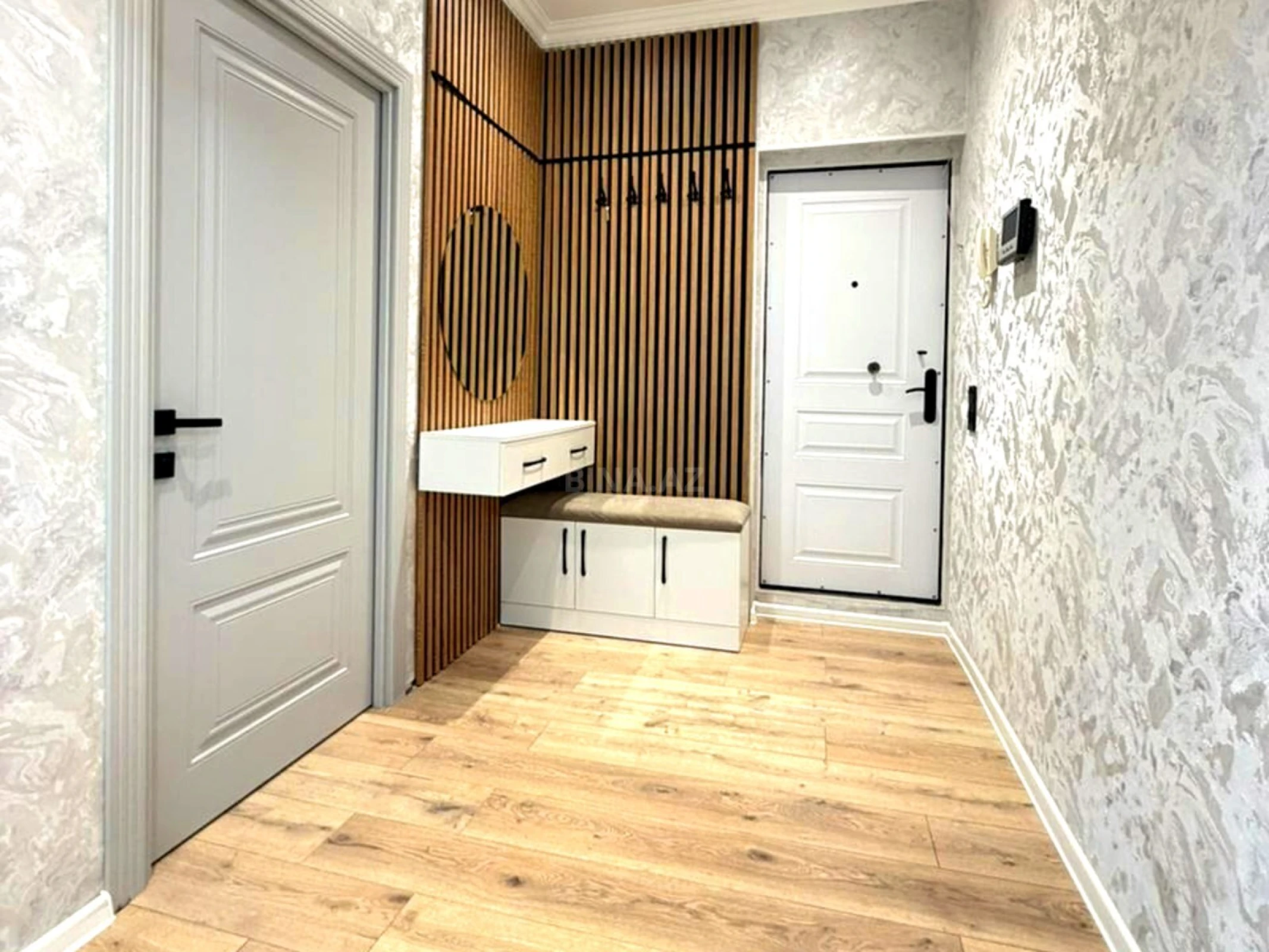 Satılır 3 otaqlı mənzil 80 m²