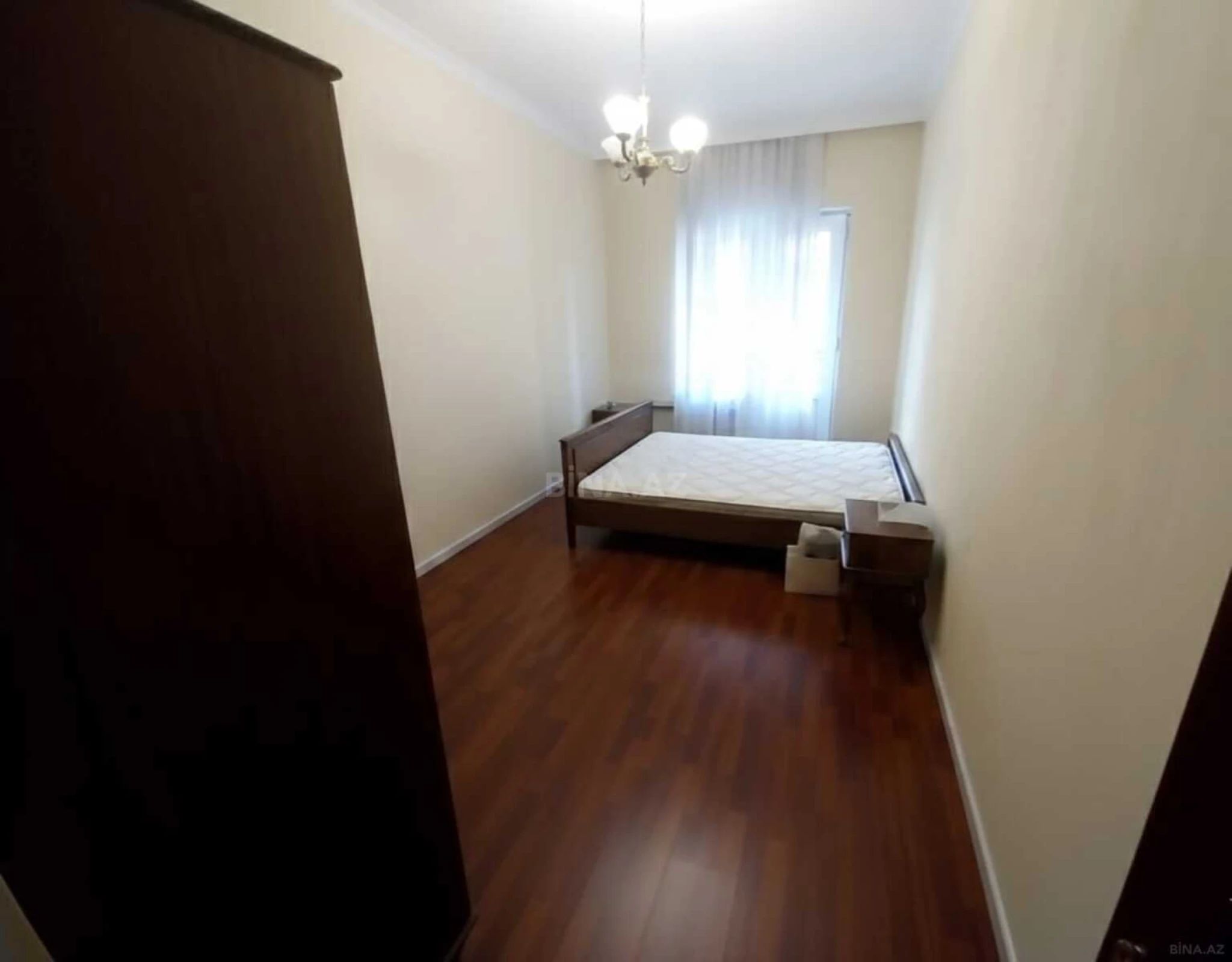 Satılır 3 otaqlı mənzil 100 m²