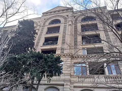 Satılır 3 otaqlı mənzil 100 m² — Bakı, Badamdar 3 otaq 100.00 m²