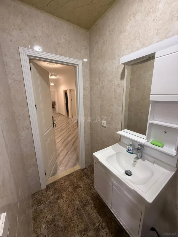 Kirayə verilir 3 otaqlı mənzil 110 m²