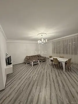 Kirayə verilir 3 otaqlı mənzil 110 m²