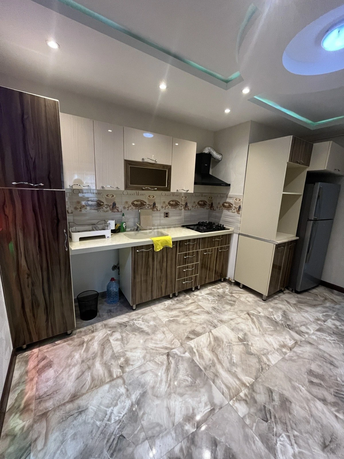Satılır 3 otaqlı mənzil 100 m²
