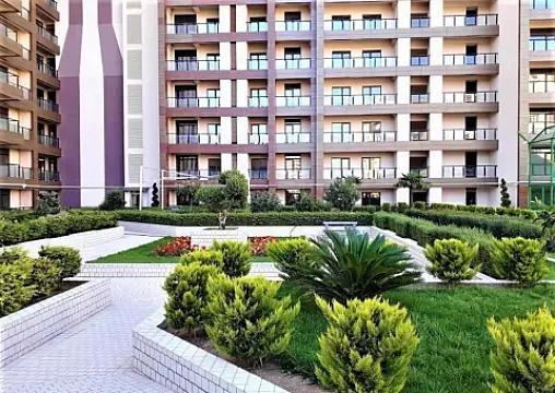 Satılır 3 otaqlı mənzil 190 m²