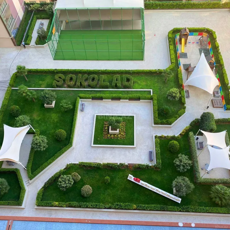 Satılır 3 otaqlı mənzil 190 m²