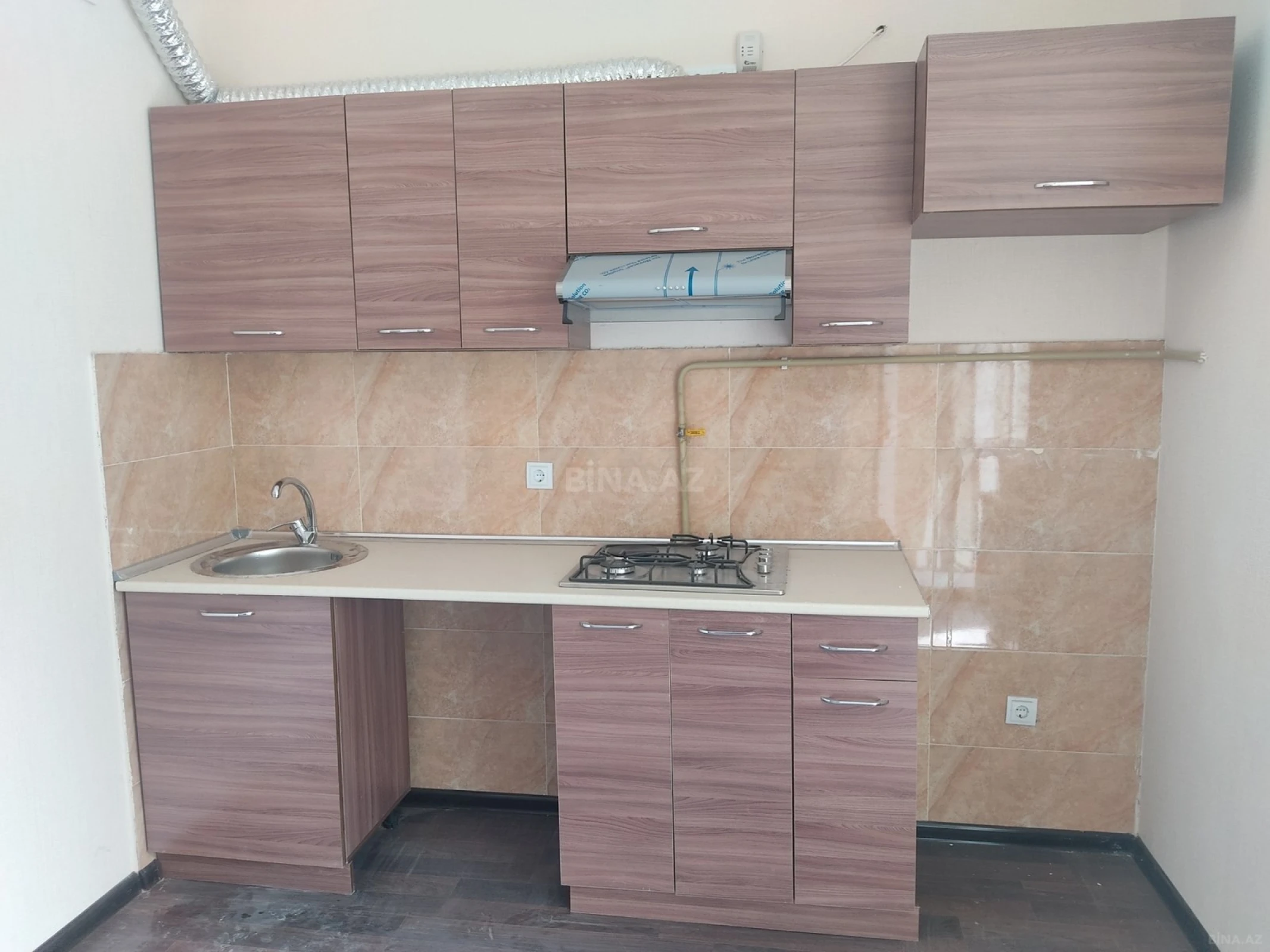 Satılır 3 otaqlı mənzil 85 m²