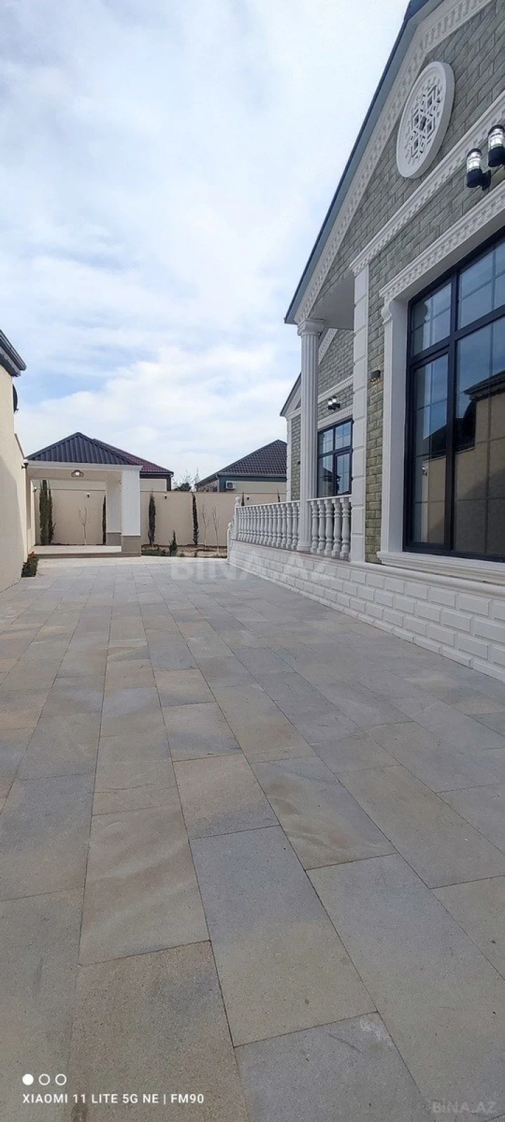 Satılır 4 otaqlı həyət evi 170 m²