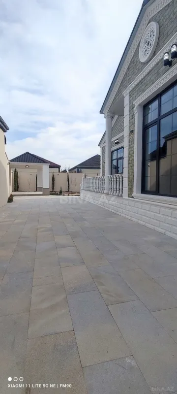 Satılır 4 otaqlı həyət evi 170 m²