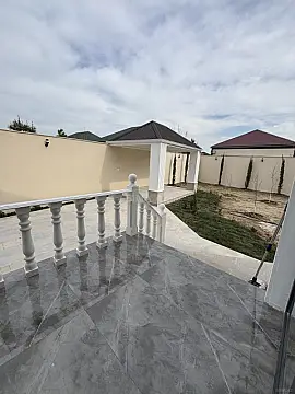Satılır 4 otaqlı həyət evi 170 m²