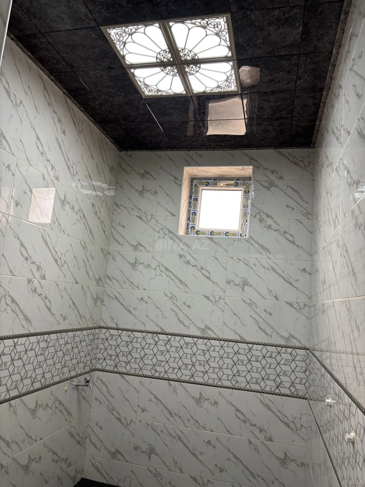 Satılır 4 otaqlı həyət evi 170 m²