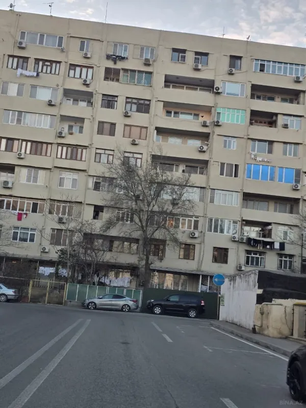 Satılır 3 otaqlı mənzil 110 m²