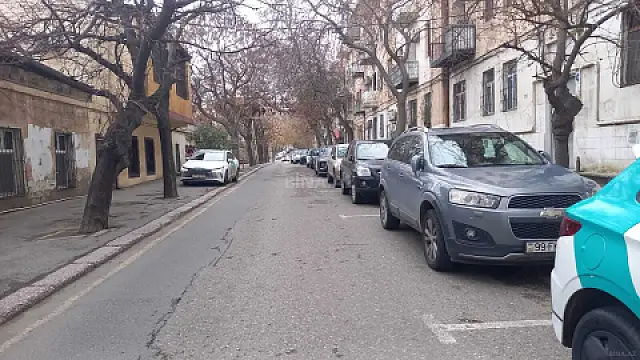 Satılır 3 otaqlı mənzil 80 m²