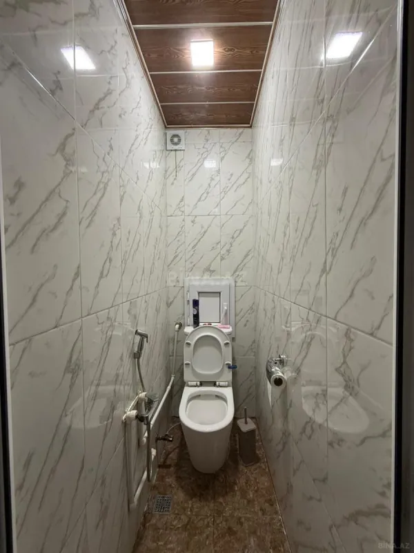 Satılır 5 otaqlı mənzil 120 m²