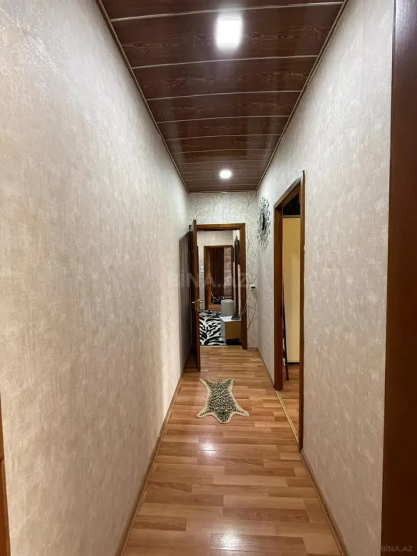 Satılır 5 otaqlı mənzil 120 m²