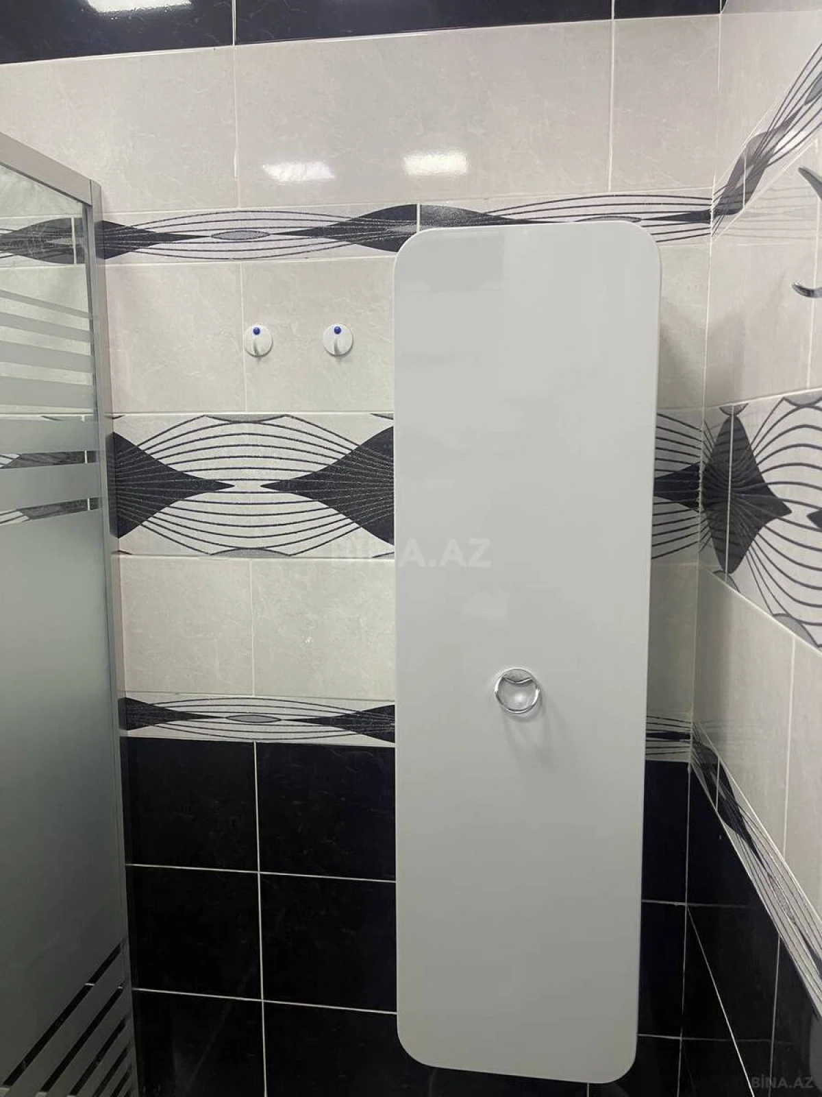 Kirayə verilir 2 otaqlı mənzil 65 m²