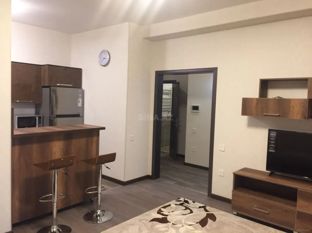 Kirayə verilir 2 otaqlı mənzil 78 m²