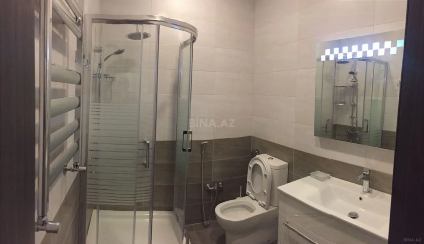 Kirayə verilir 2 otaqlı mənzil 78 m²