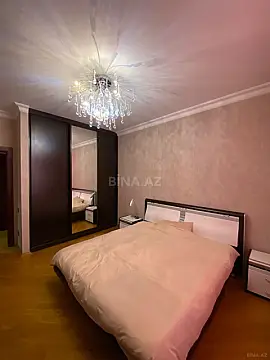Kirayə verilir 4 otaqlı mənzil 185 m²