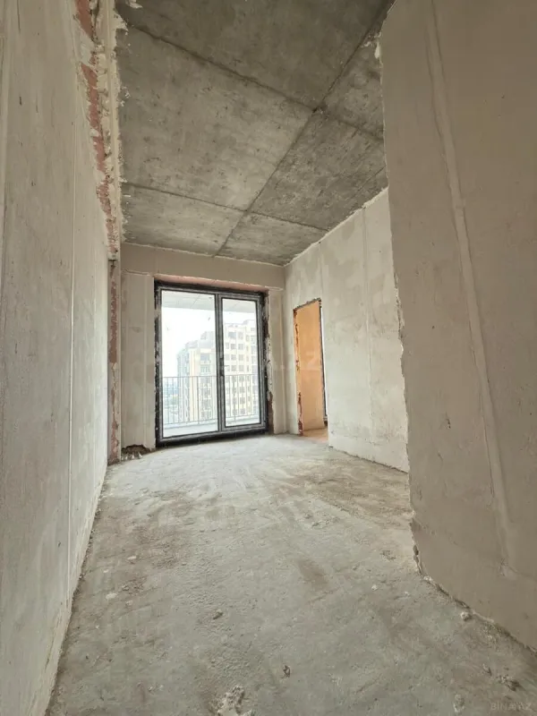 Satılır 2 otaqlı mənzil 74 m²