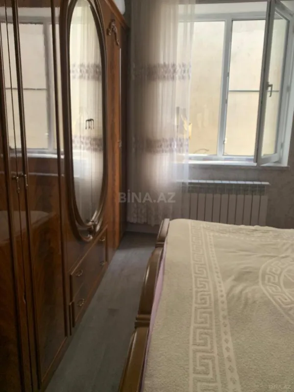 Satılır 4 otaqlı həyət evi 140 m²