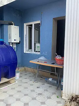 Satılır 4 otaqlı həyət evi 140 m²