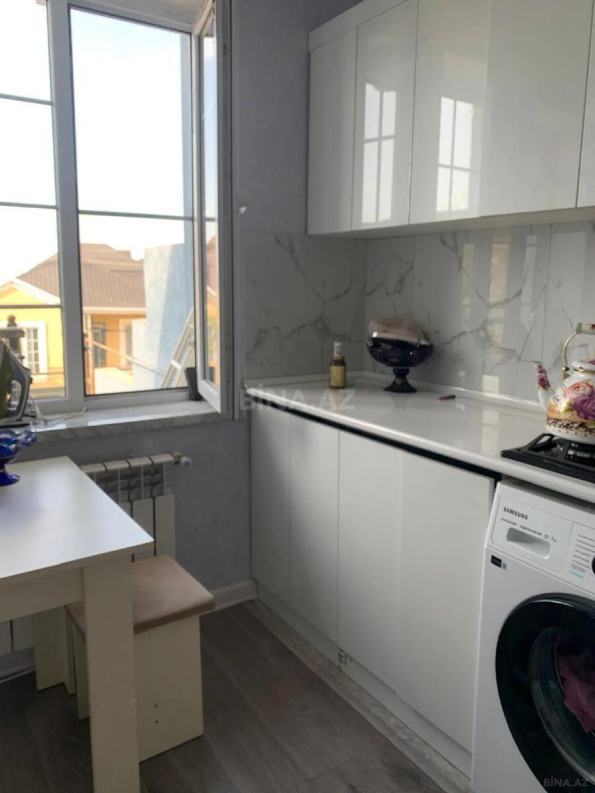 Satılır 4 otaqlı həyət evi 140 m²