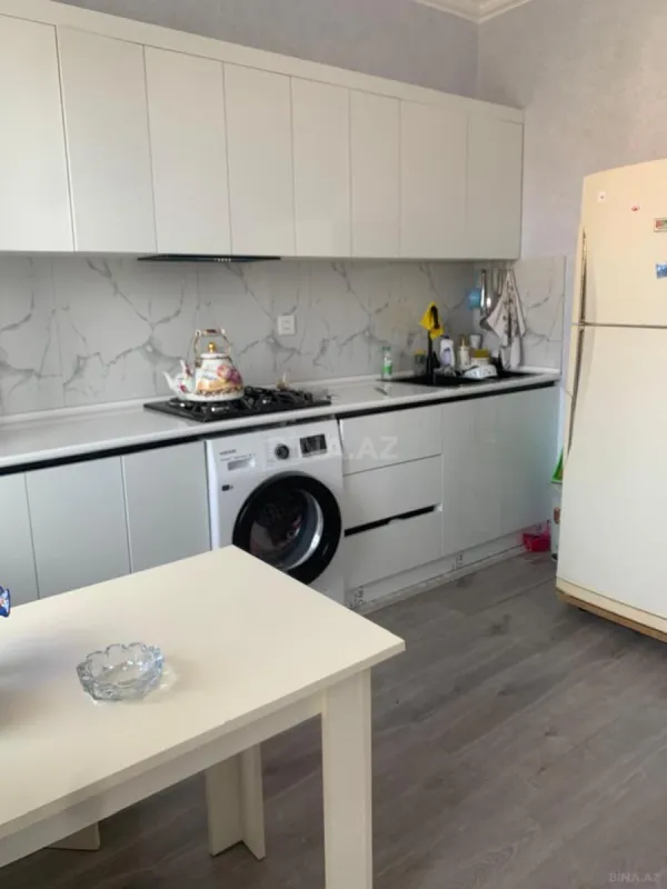 Satılır 4 otaqlı həyət evi 140 m²