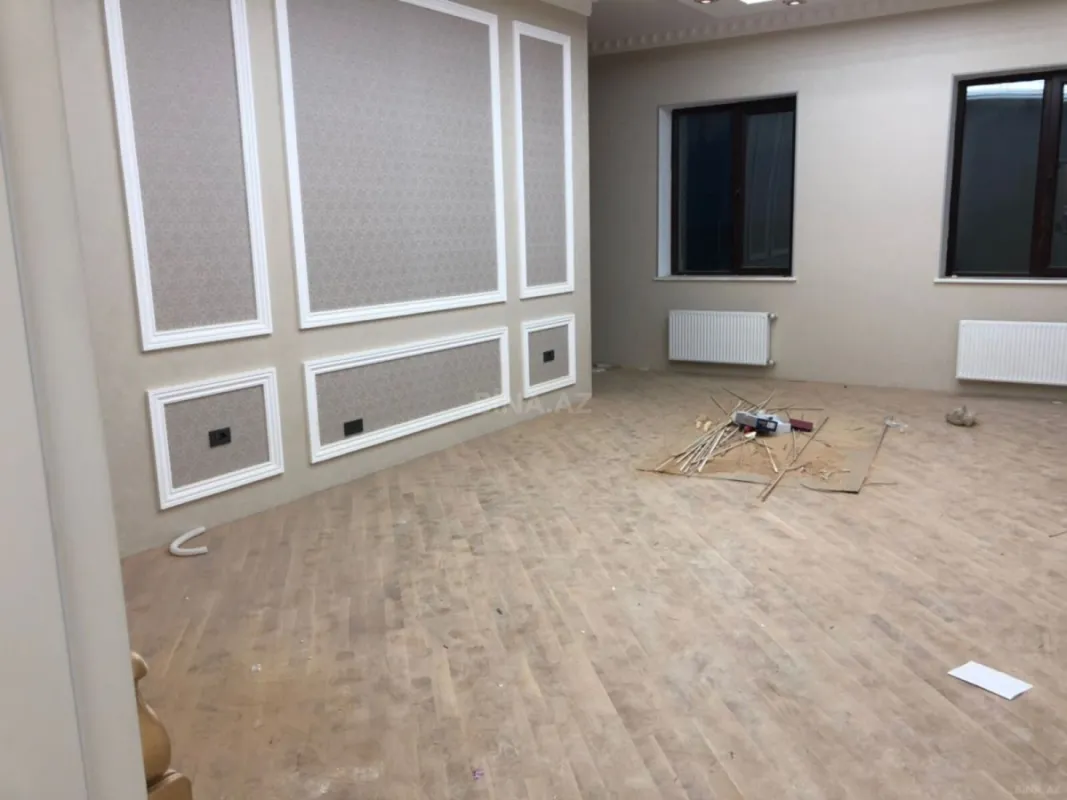Kirayə verilir 6 otaqlı həyət evi 300 m²