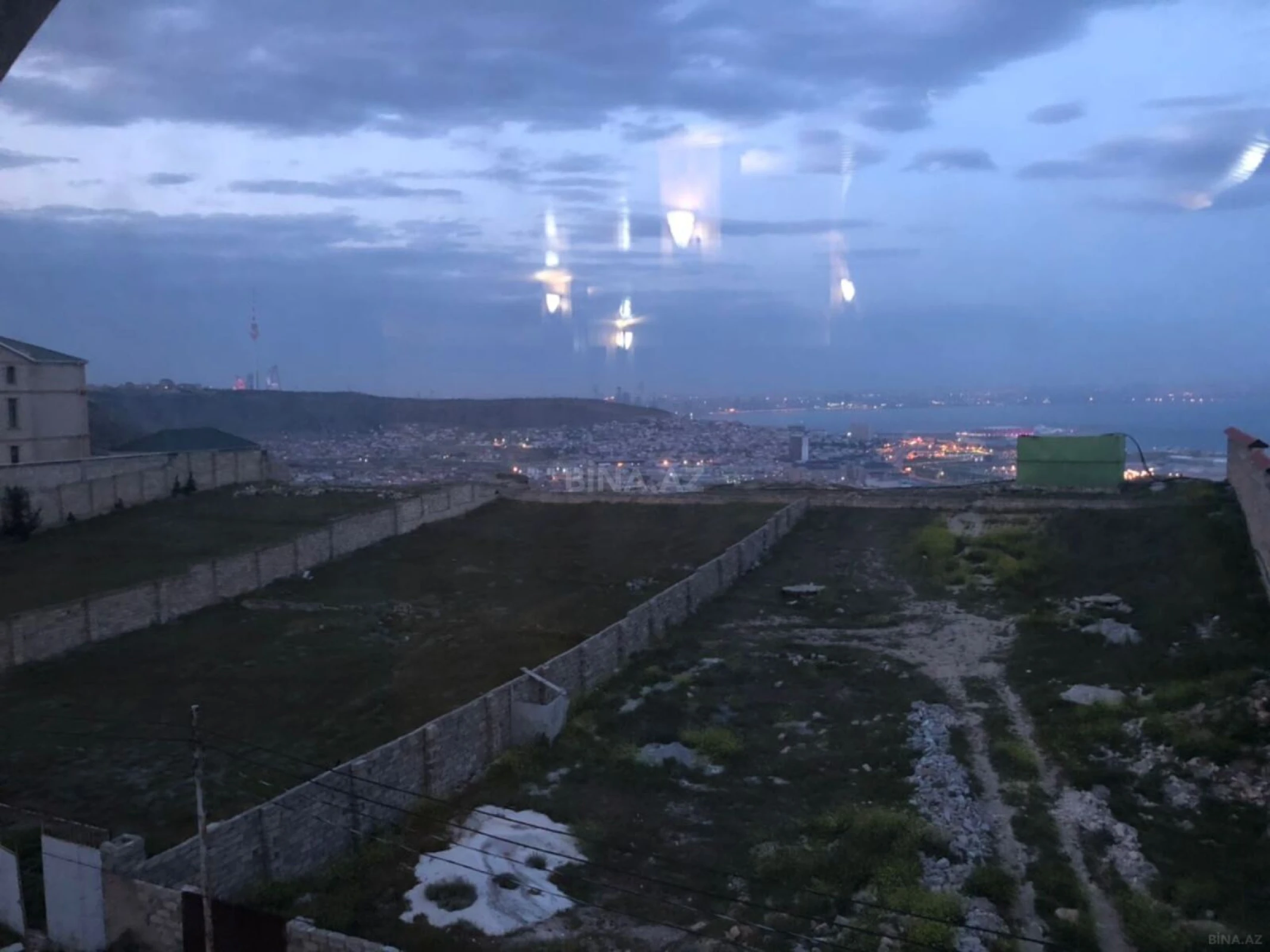 Kirayə verilir 6 otaqlı həyət evi 300 m²