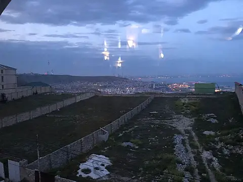 Kirayə verilir 6 otaqlı həyət evi 300 m²