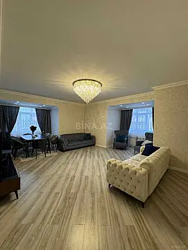 Satılır 4 otaqlı mənzil 147 m² — Bakı 4 otaq 147.00 m²