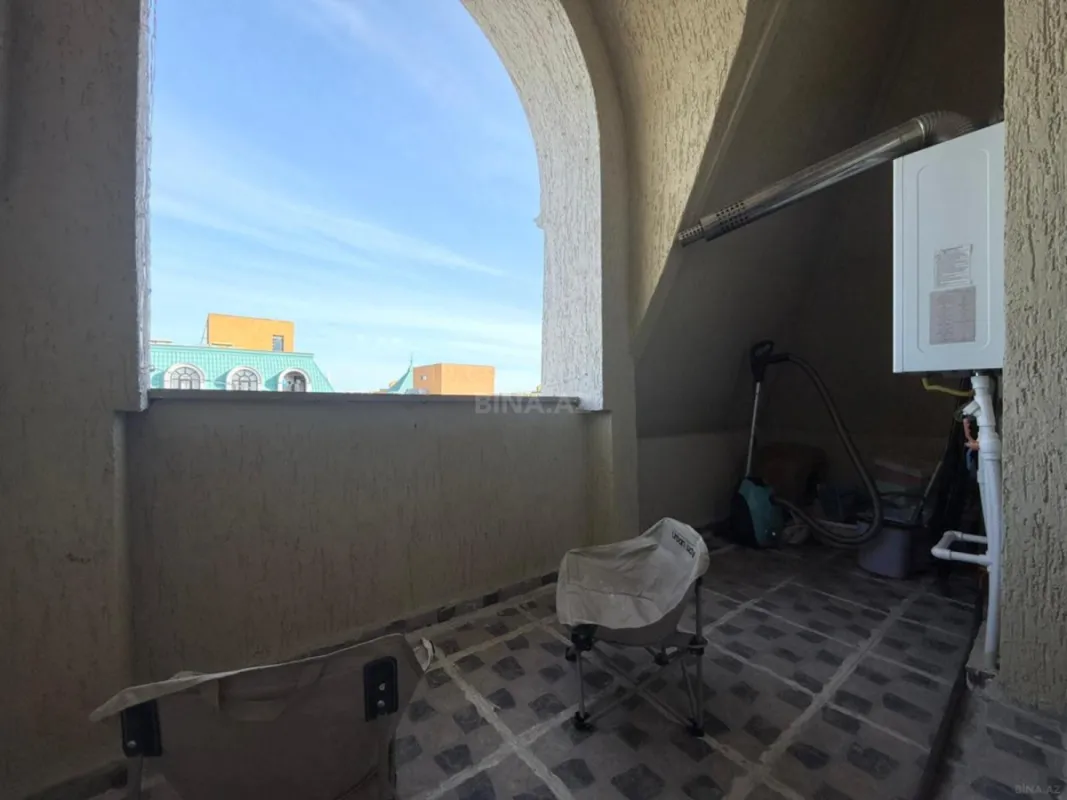 Satılır 2 otaqlı mənzil 73 m²
