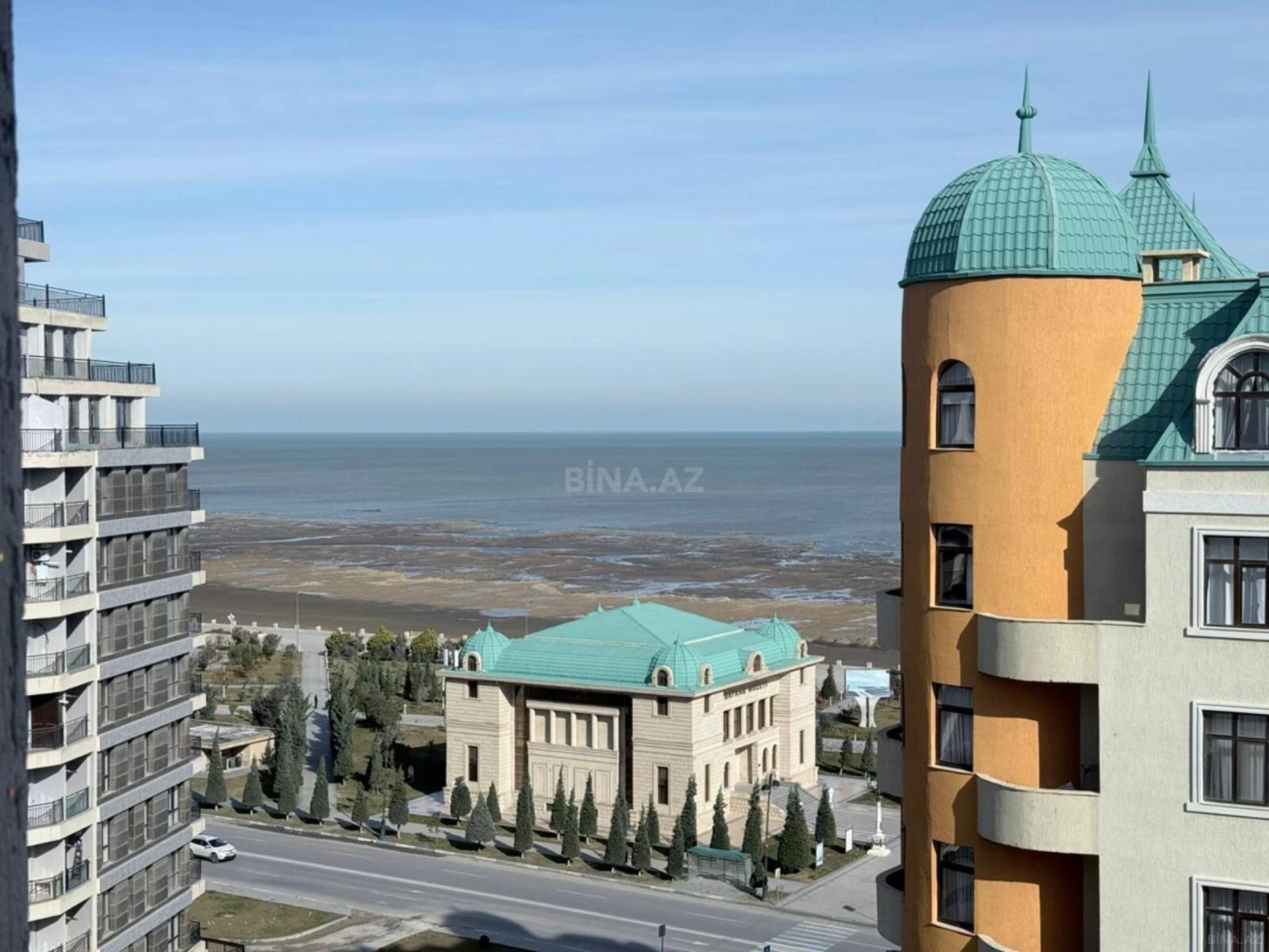 Satılır 2 otaqlı mənzil 73 m²