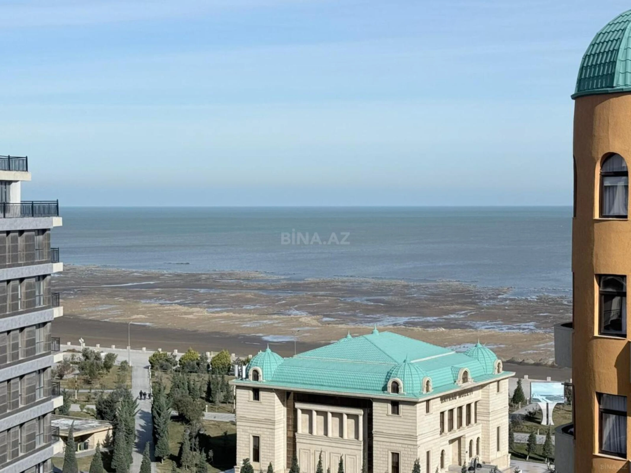 Satılır 2 otaqlı mənzil 73 m²