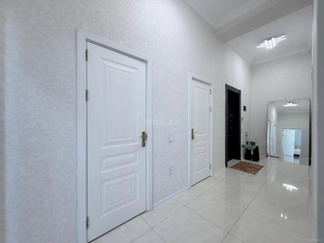Satılır 2 otaqlı mənzil 73 m²