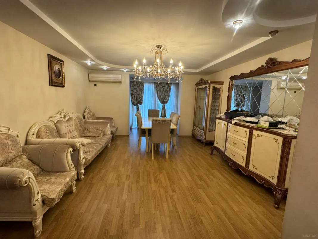 Kirayə verilir 4 otaqlı mənzil 115 m²