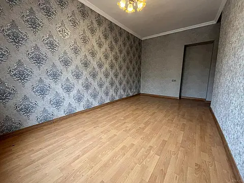 Satılır 3 otaqlı mənzil 75 m²