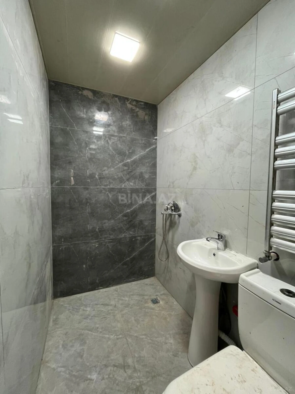 Satılır 3 otaqlı mənzil 75 m²