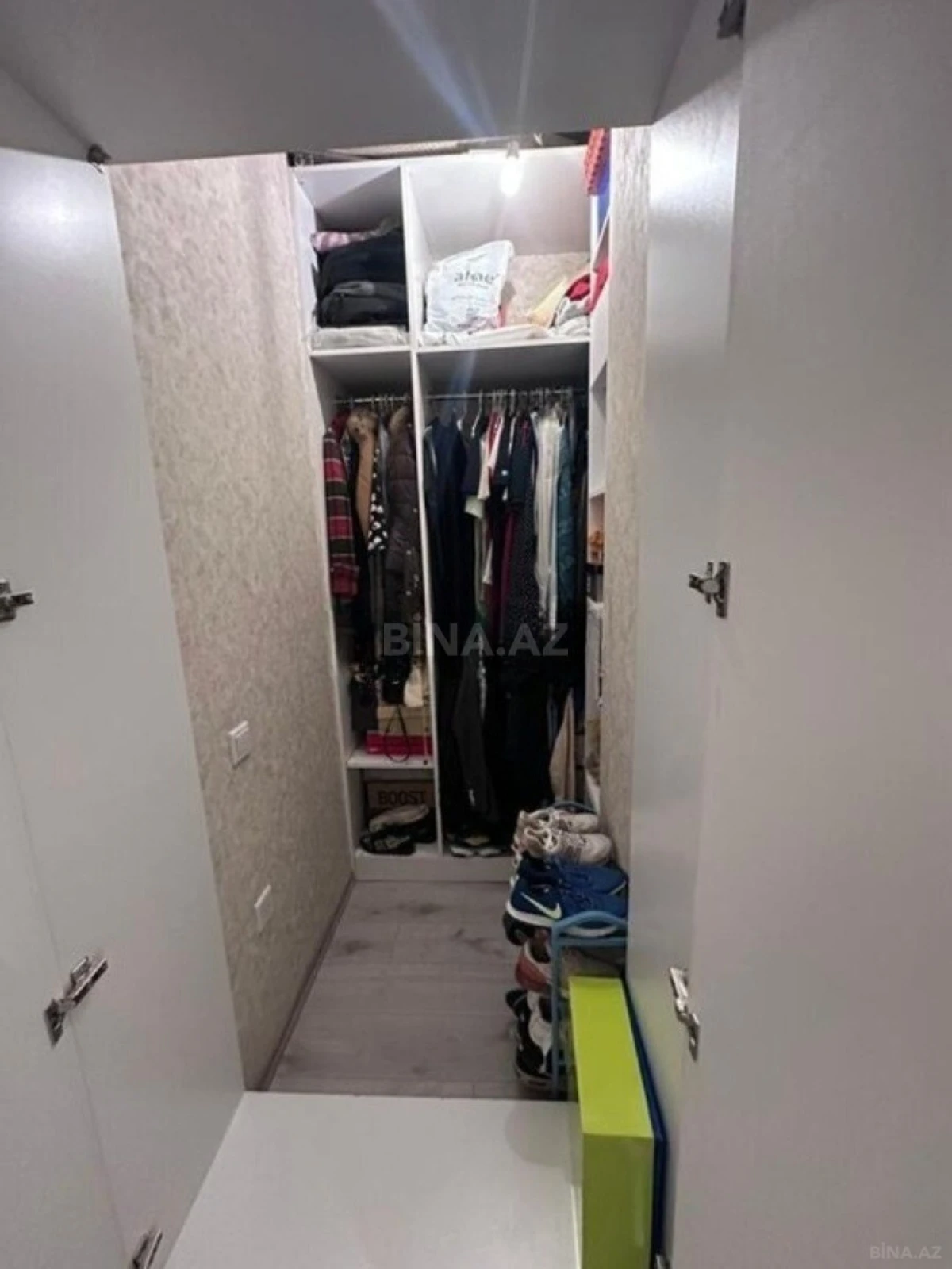 Satılır 3 otaqlı mənzil 101 m²