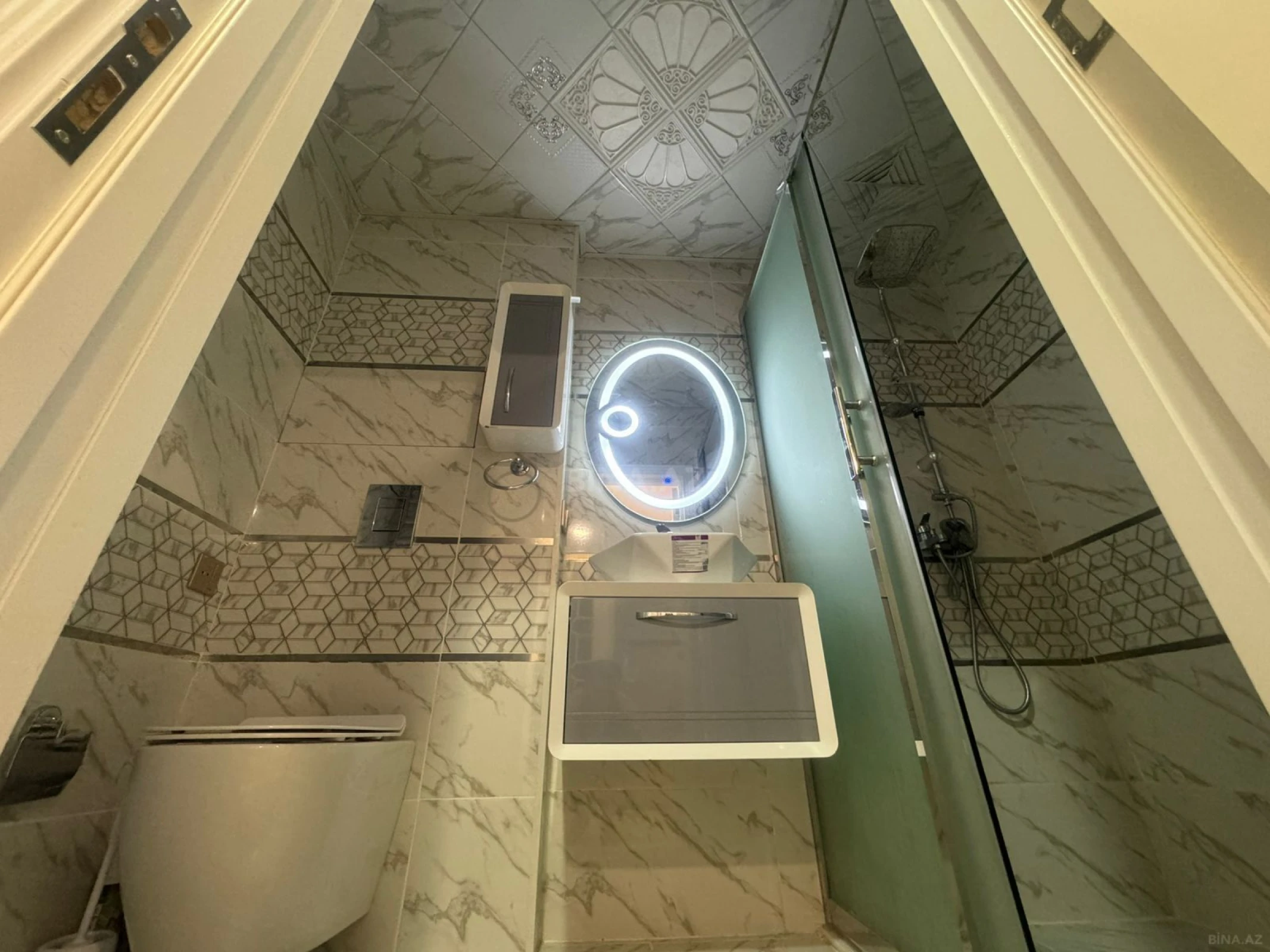 Kirayə verilir 4 otaqlı mənzil 125 m²