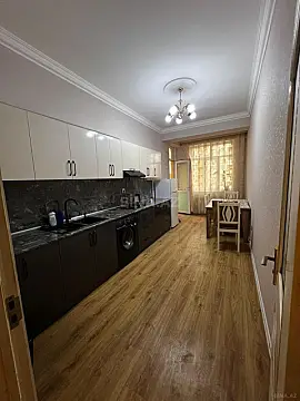 Kirayə verilir 2 otaqlı mənzil 100 m²