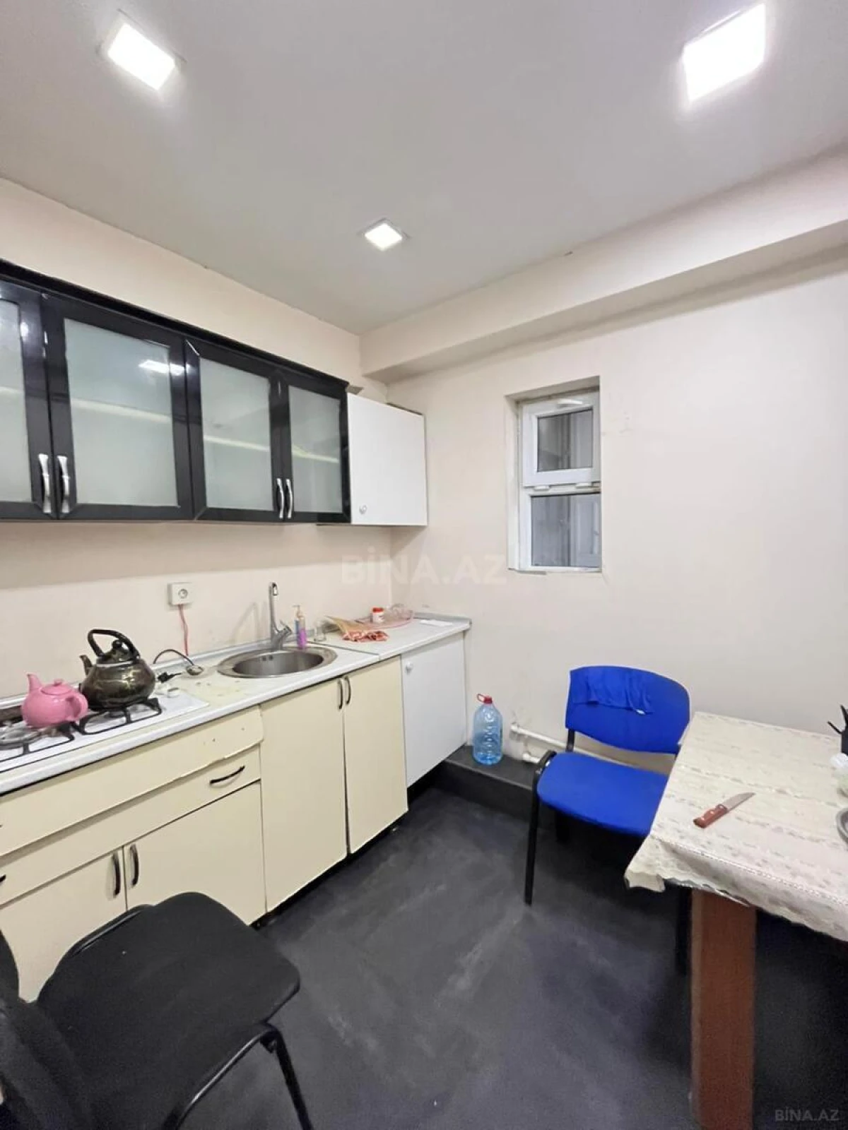 Kirayə verilir obyekt 250 m²