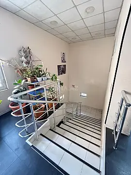 Kirayə verilir obyekt 250 m²