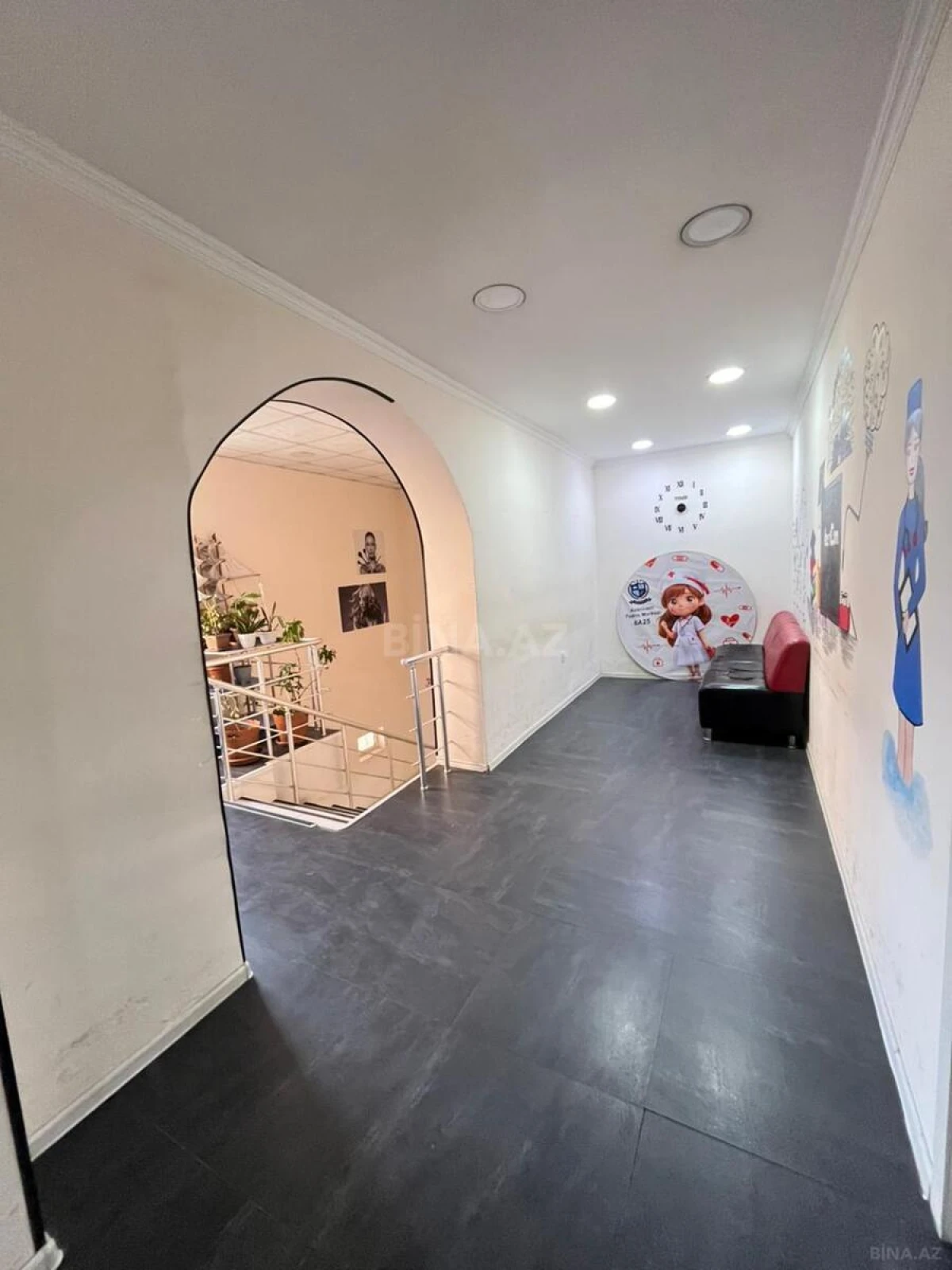 Kirayə verilir obyekt 250 m²