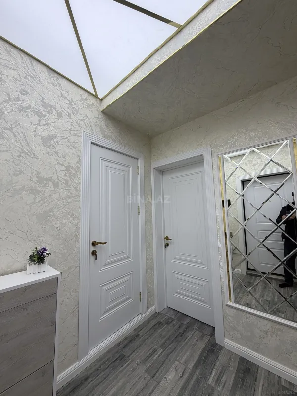 Satılır 2 otaqlı mənzil 55 m²