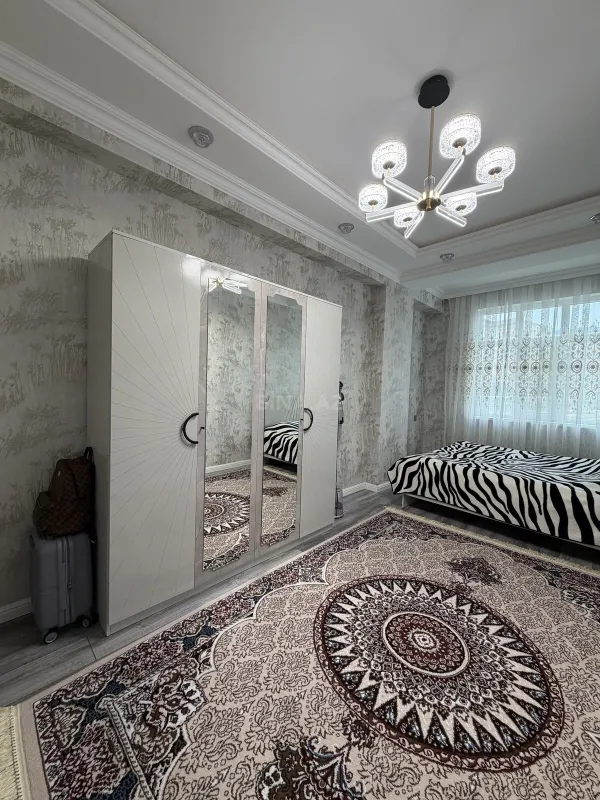 Satılır 2 otaqlı mənzil 55 m²
