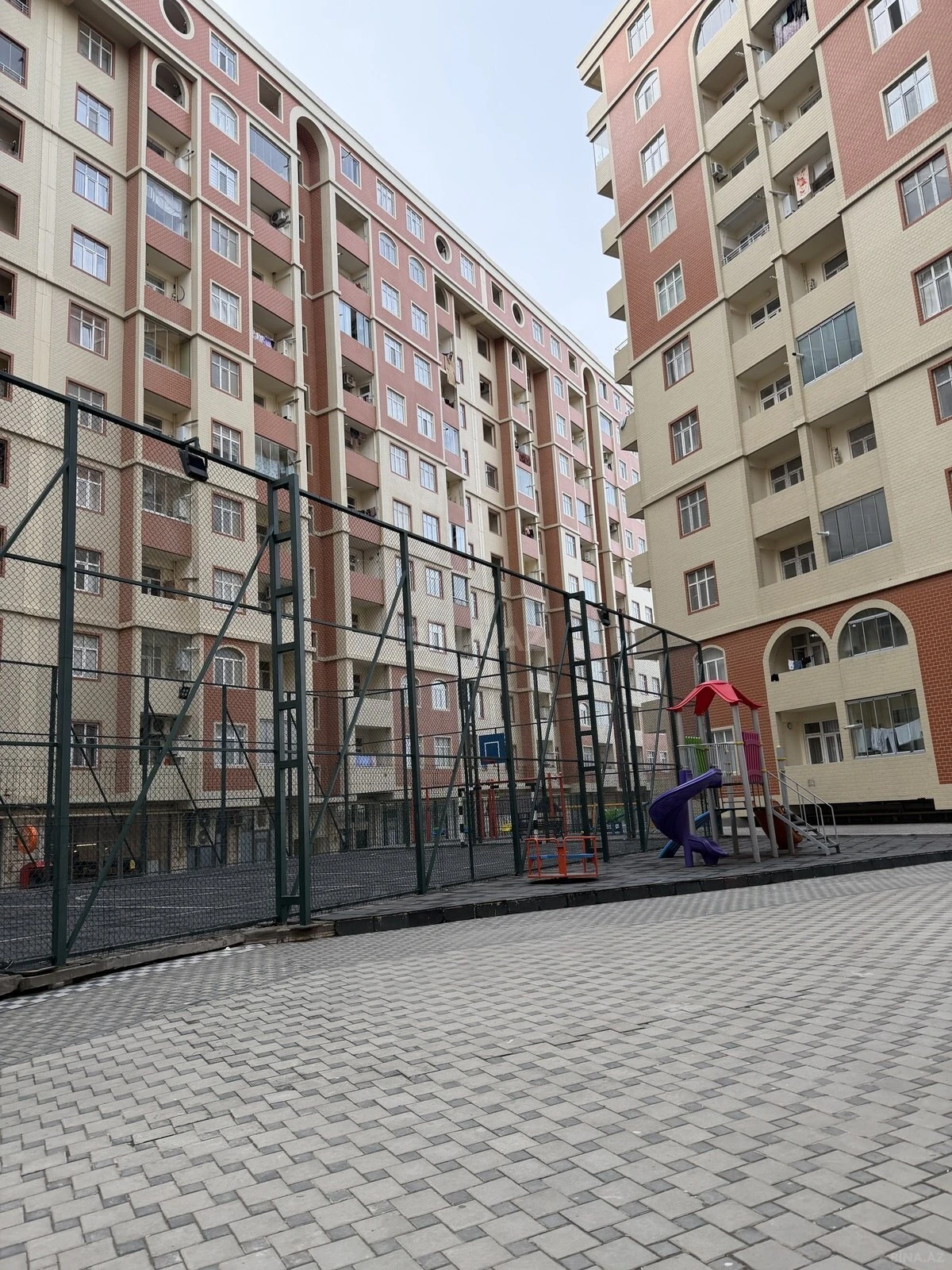 Satılır 2 otaqlı mənzil 55 m²