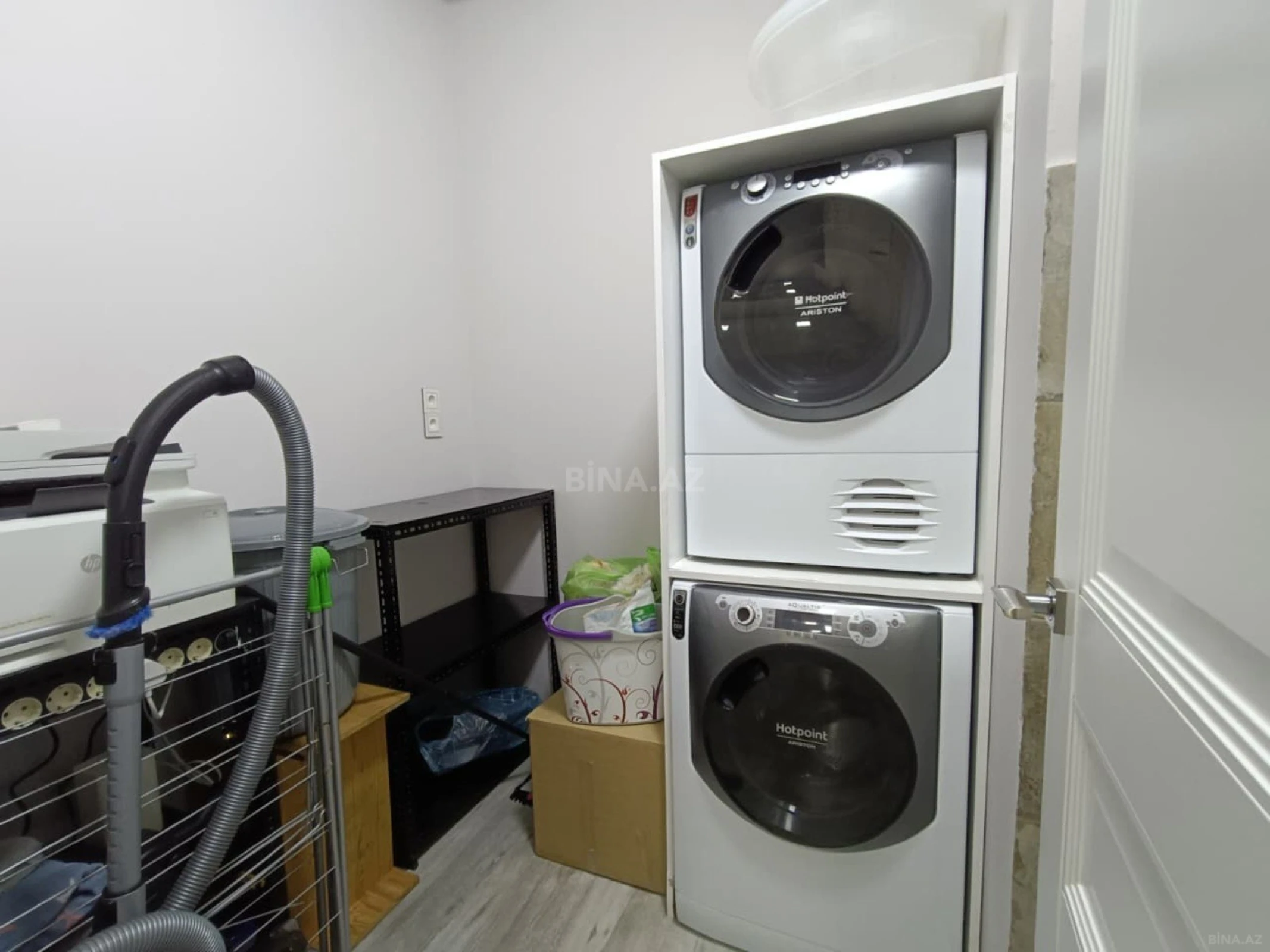 Kirayə verilir 4 otaqlı mənzil 200 m²