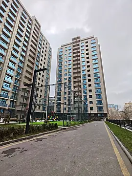 Satılır 4 otaqlı mənzil 149 m² — Bakı 4 otaq 149.00 m²