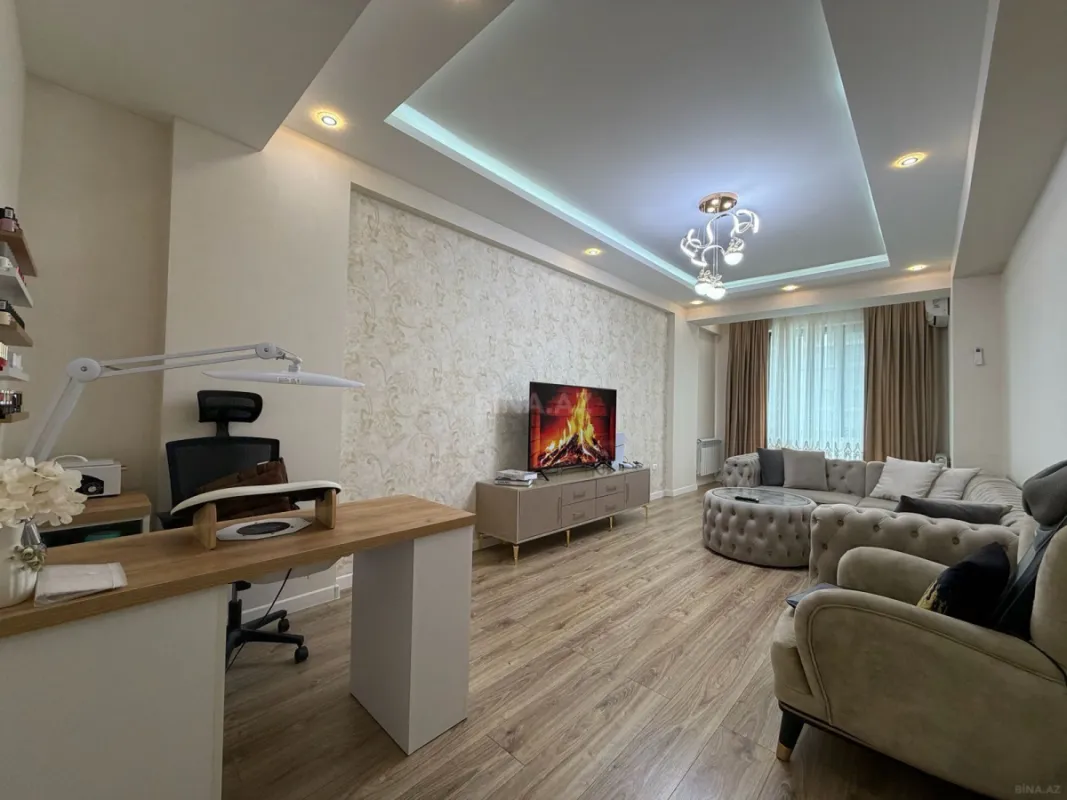 Satılır 3 otaqlı mənzil 127 m²