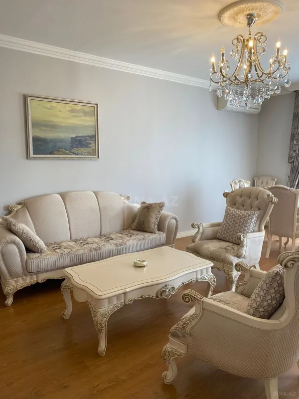 Kirayə verilir 3 otaqlı həyət evi 130 m²